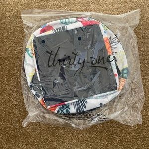 Thirty one mini storage bin